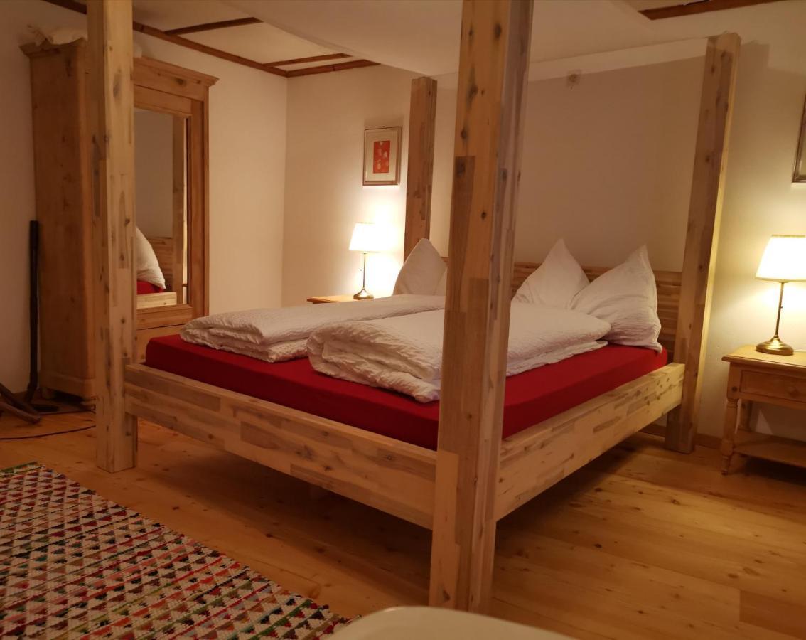 Chasa Sassalba Bed & Breakfast Lu Екстериор снимка