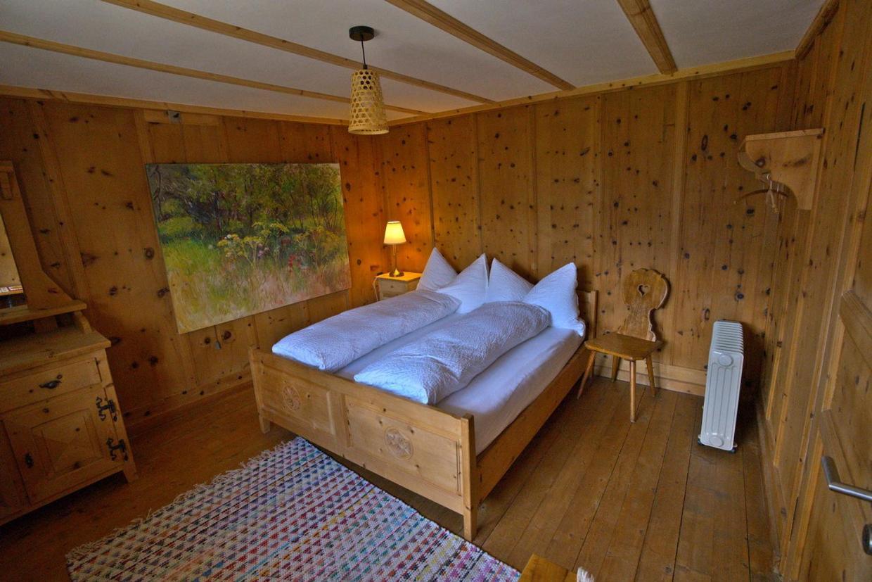 Chasa Sassalba Bed & Breakfast Lu Екстериор снимка